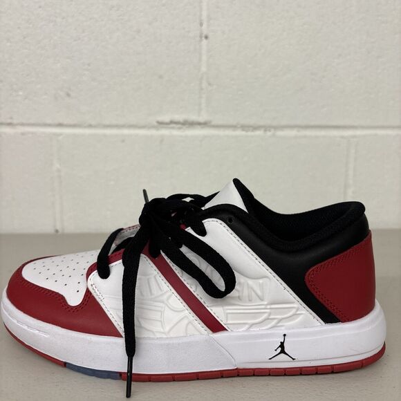 4.5y Nike Jordan NU Retro 1 Low GS Varsity Red White Kids Youth FB4412 611 Shoe - Picture 1 of 7